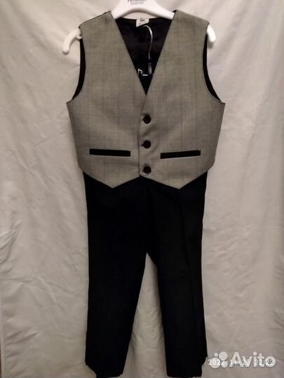 Рубашка, жилетка, брюки (тройка) на 4 -7 лет