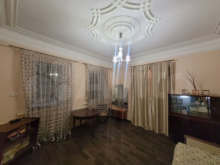 Дом 33,3 м² на участке 1,1 сот.