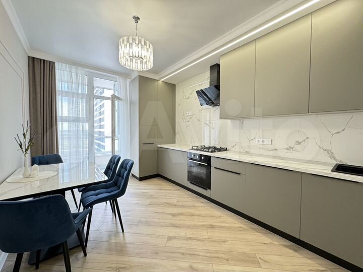 2-к. квартира, 62 м², 11/12 эт.