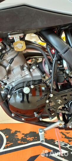 Мотоцикл кроссовый kayo KT250 (2T) 21/18 (2022 г.)