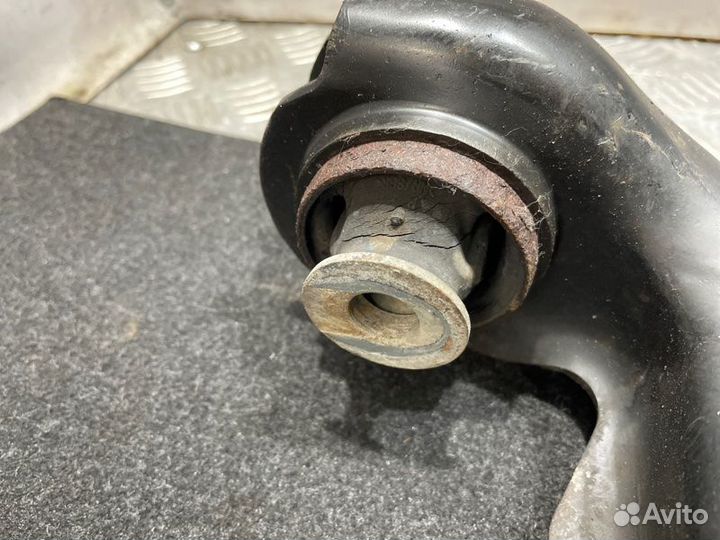 Рычаг подвески Ford Explorer U251 triton V8 2007