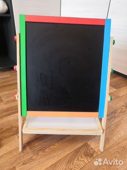 Мольберт детский двухсторонний