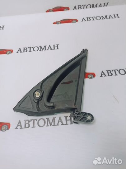 Форточка передняя правая Тигуан 2 2016-2021