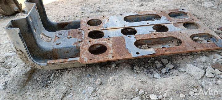 Кронштейн крыла MAN TGA TGS TGX