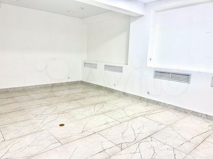 Сдам 290м с ремонтом, 46 кВт в центре