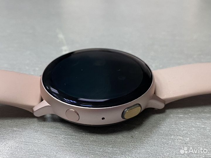 Смарт-часы samsung SM-R820 galaxy watch active 2