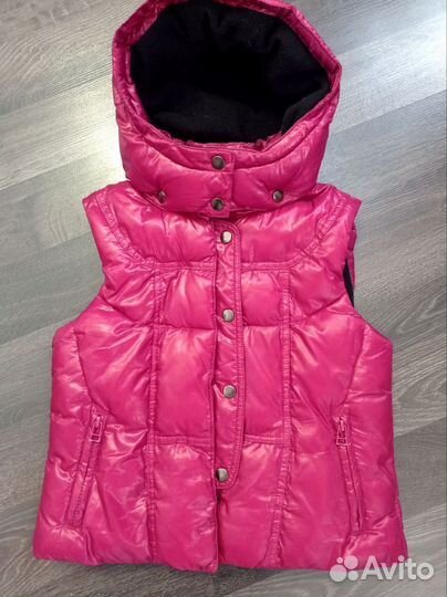 Жилетка и ветровка на девочку 7-8 лет