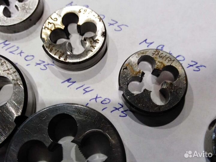 Плашка шаг 0.75