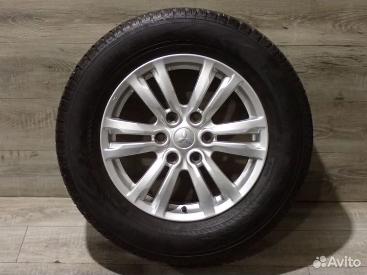 Комплект R18 колес оригинал Mitsubishi Pajero 4