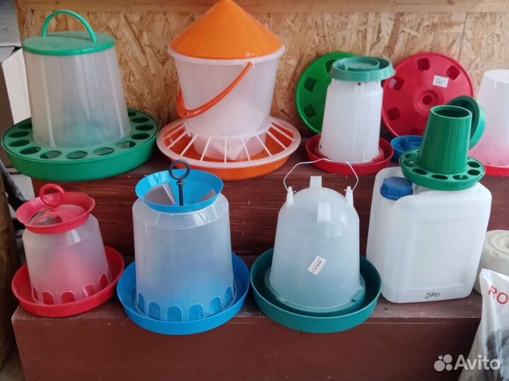 Поилки Кормушки для Птицы Кроликов