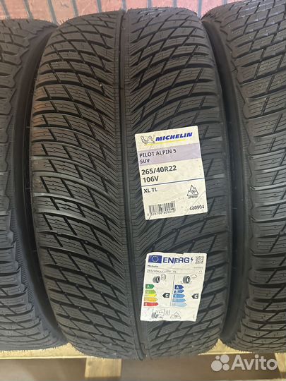 Michelin Pilot Alpin 5 SUV 265/40 R22