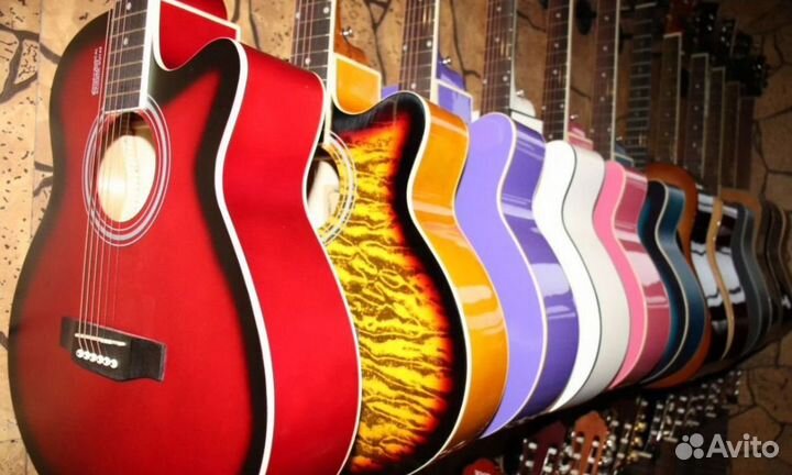 Бюджетные гитары для начинающих в ассортименте