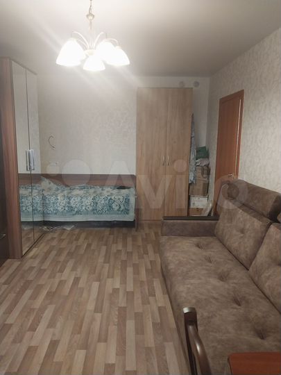 1-к. квартира, 42 м², 1/5 эт.