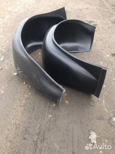 Подкрылки переднии на ваз 2110