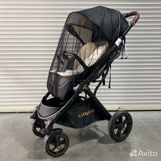 Прогулочная коляска luxmom