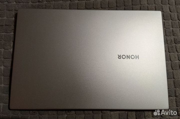 Honor magicbook x14