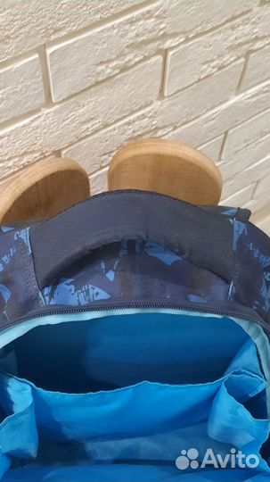 Школьный рюкзак