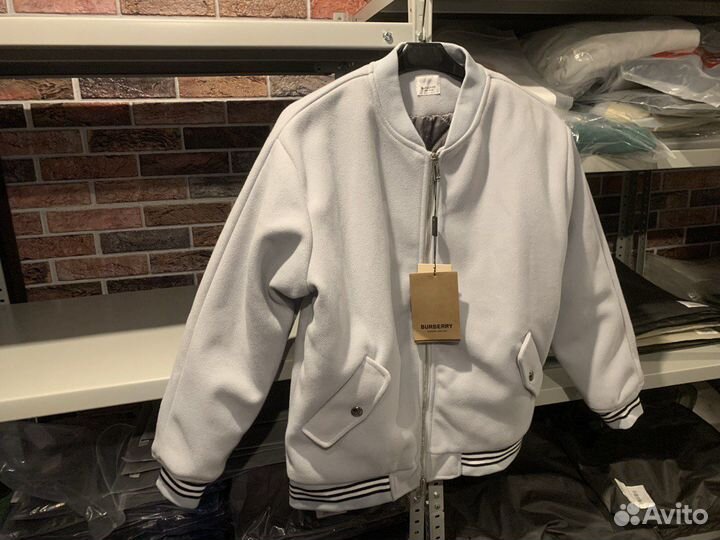 Burberry бомбер