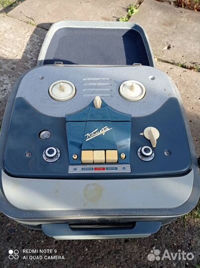 Катушечный ламповый магнитофон Комета