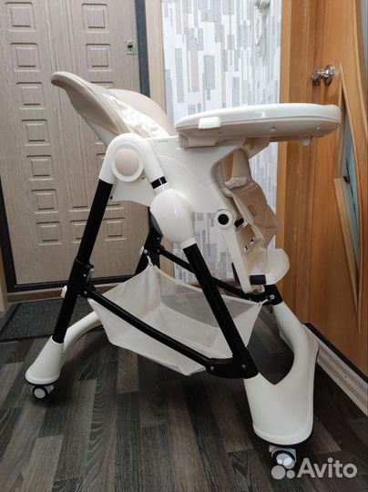 Стульчик для кормления carrello stella