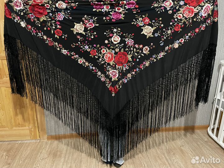 Шаль испанская для фламенко (Мантон)