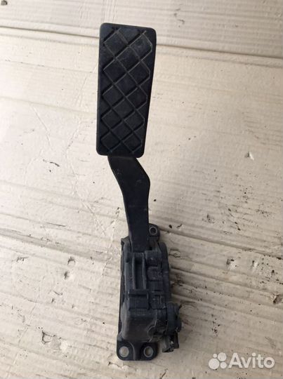 Педаль газа Volkswagen Transporter