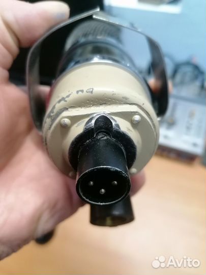 Ленточный вокальный микрофон Октава мл-17 (+48V)