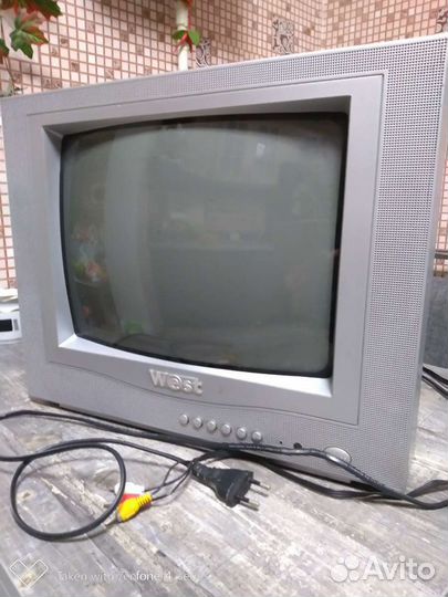 Телевизор