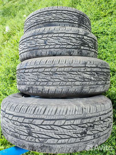 Continental ContiCrossContact LX2 215/65 R16