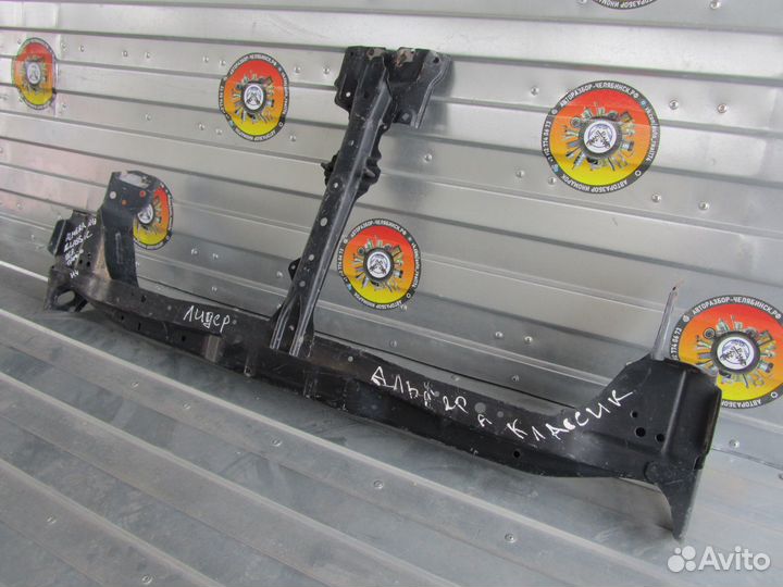 Панель передняя (телевизор) Nissan Almera Classic