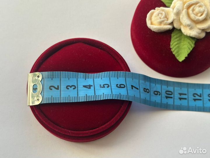 Футляр для ювелирных украшений