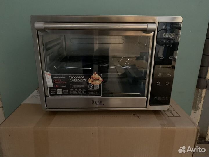 Духовой шкаф Redmond Skyoven