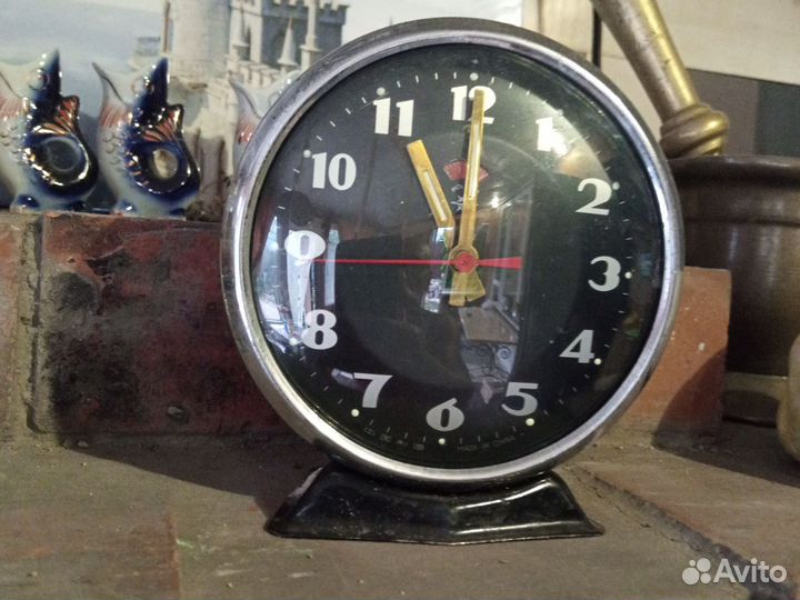 Часы настольные