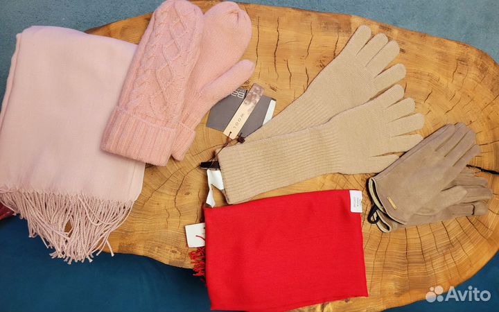 Перчатки, шарф
