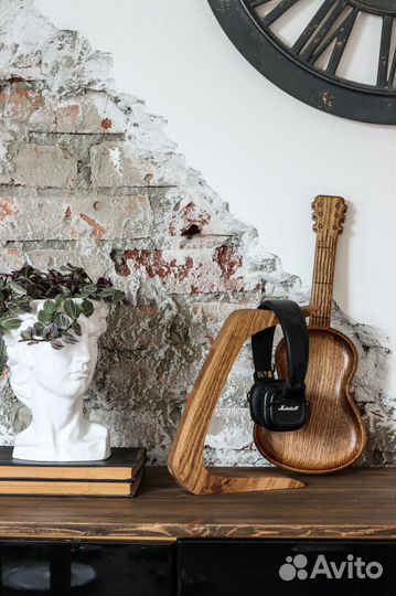 Подставка для наушников