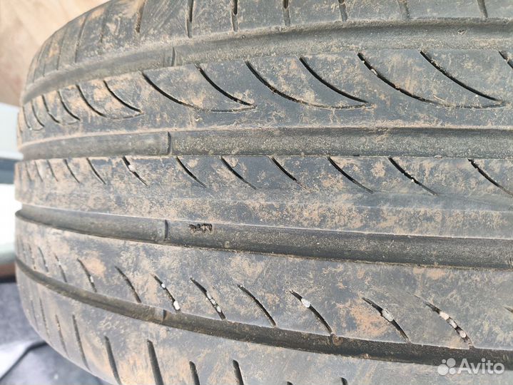 Pirelli Powergy 215/60 R17 96V