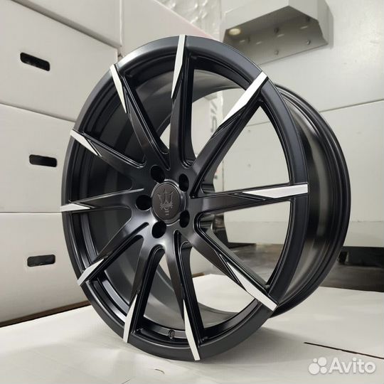 Кованые диски Maserati Levante R20