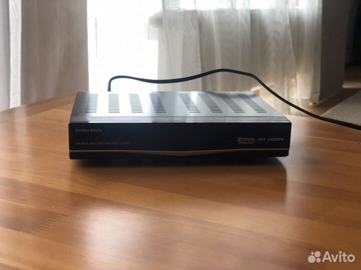 Ресивер Golden-media Uni-box 9060