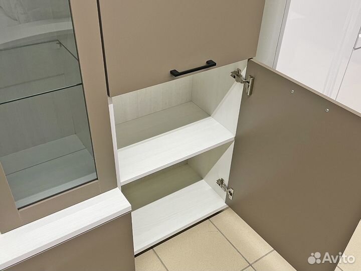 Стенка в гостиную новая