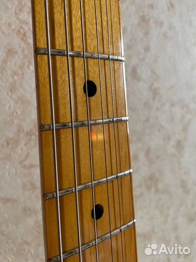 El maya Stratocaster Japan