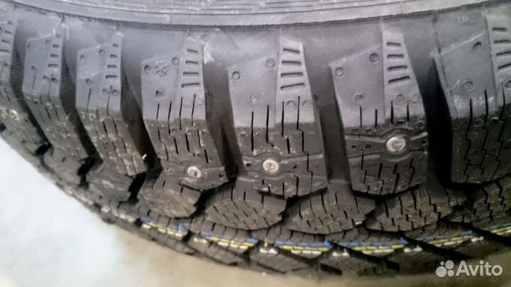 Gislaved Nord Frost 200 235/55 R18 104T