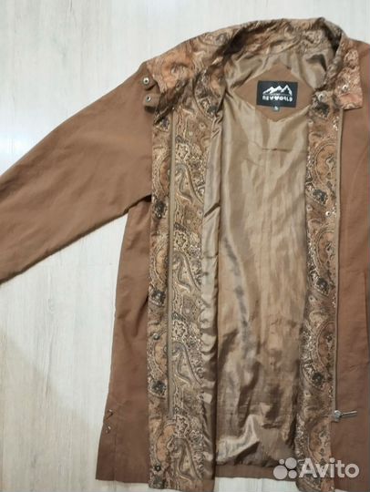 Куртка женская легкая размер 50-52