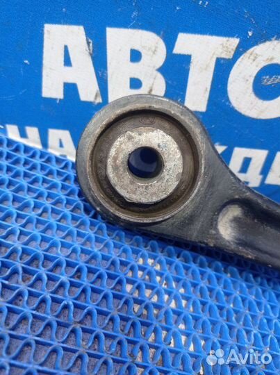 Задний рычаг подвески Mercedes-Benz W220 седан