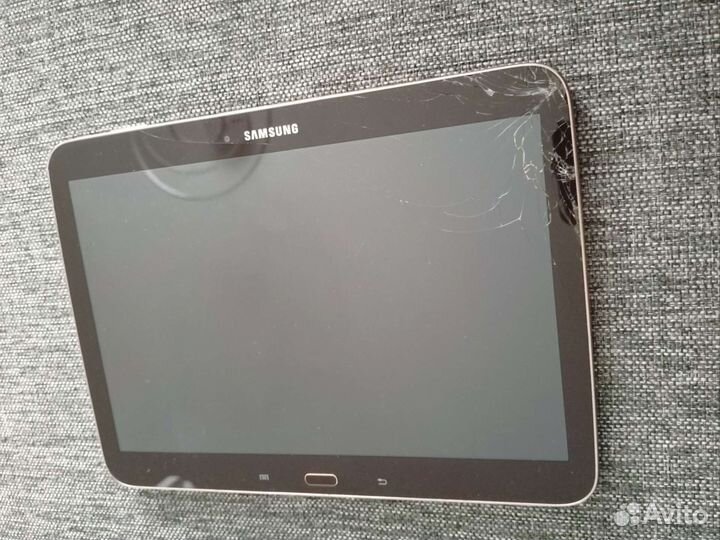 Планшет Samsung GT-P5200 Galaxy Tab 3 10.1