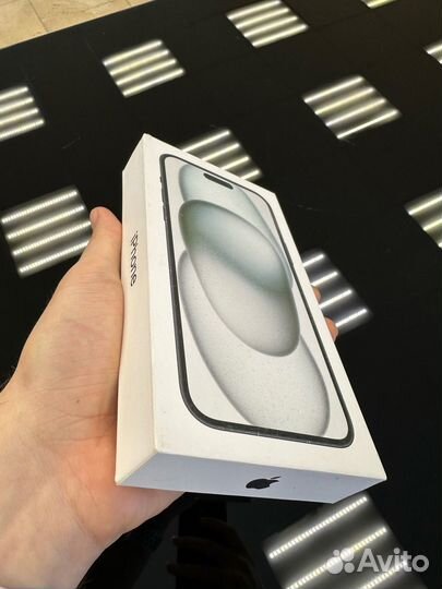 iPhone 15 Plus, 128 ГБ
