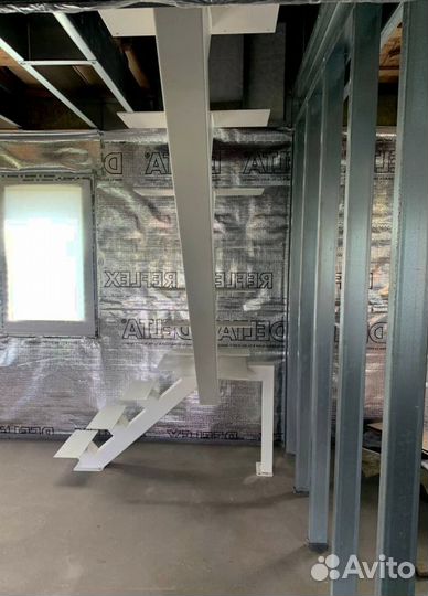 Изготовление лестниц, металлоконструкций