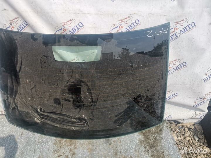 Стекло заднее Ford Focus II (2005—2008)