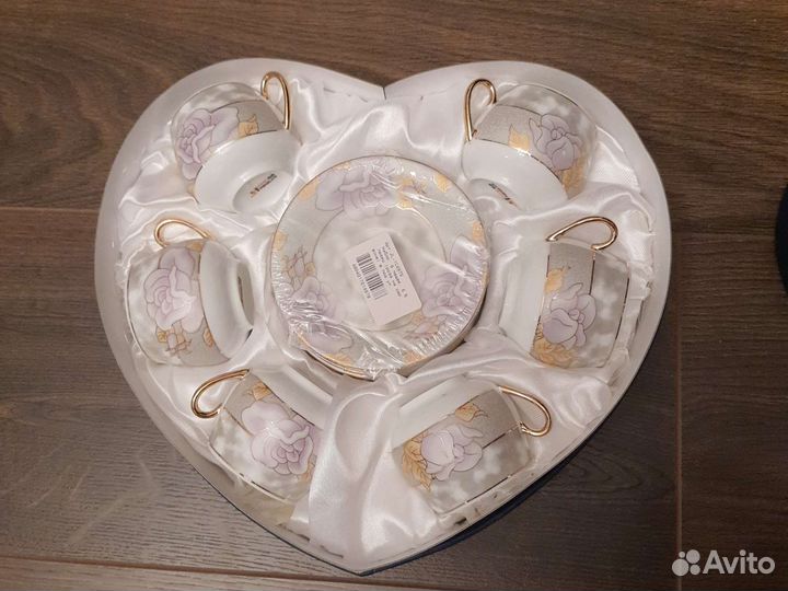 Сервиз кофейный (6 чашек с блюдцами)