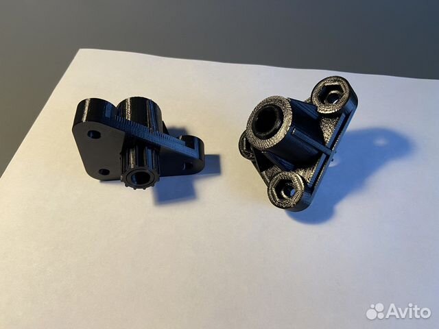 Втулки трапеции дворников Mitsubishi Carisma