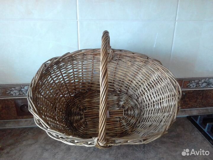Корзина плетеная(для грибов)
